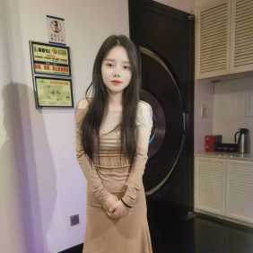 天河甜美小妹性感丰满型服务-丽丽